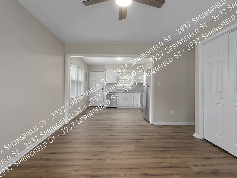 3937 Springfield St — Photo 2