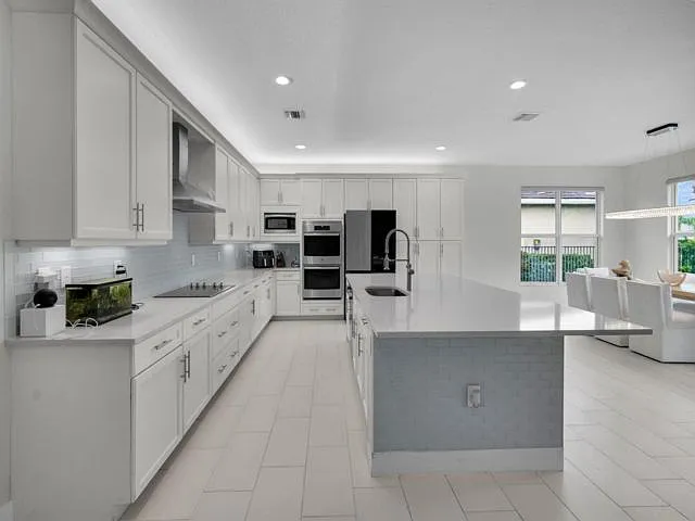 9712 Celtic Sea Ln — Photo 19