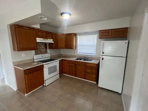 1641 Linwood Ave, Alva, FL 33920