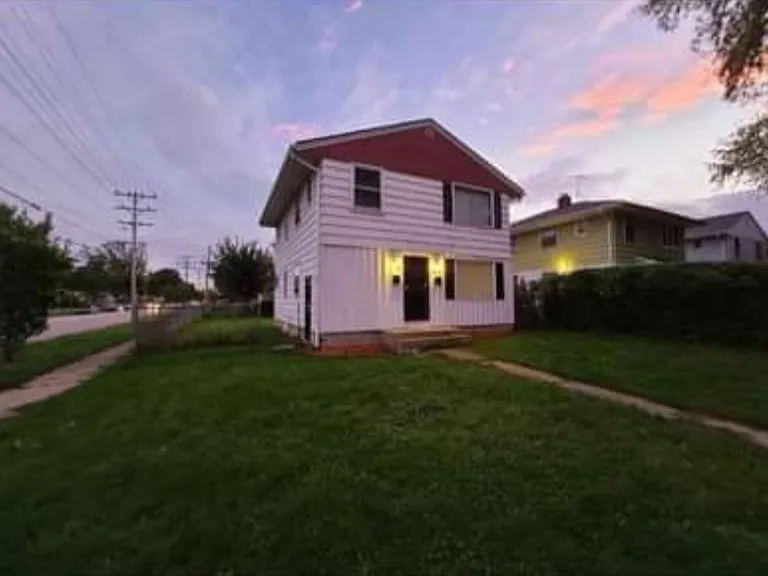 6401 W Carmen Ave #LOWER — Photo 7