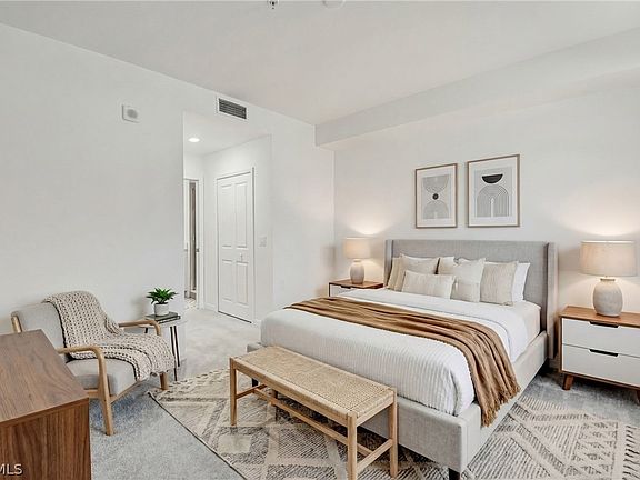 5th image of 14201 Heritage Landing Blvd #1328