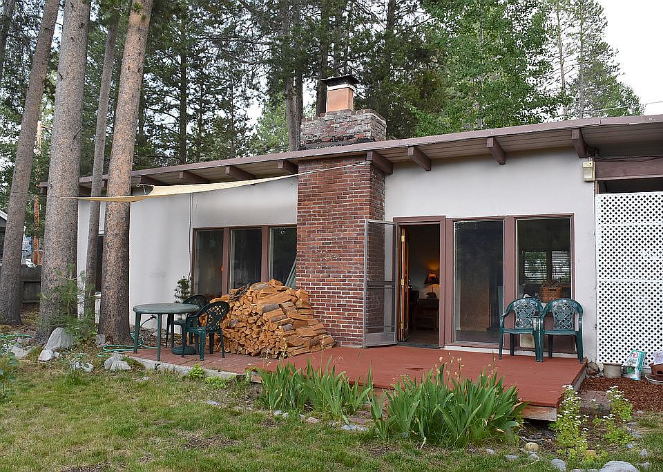 2nd image of 1060 Fairway Ave