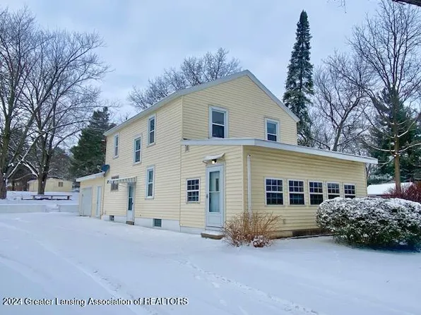 11370 S Us Highway 27, Dewitt, MI 48820