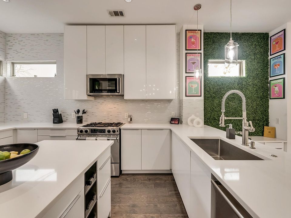 Welcome to your Dallas dream home!