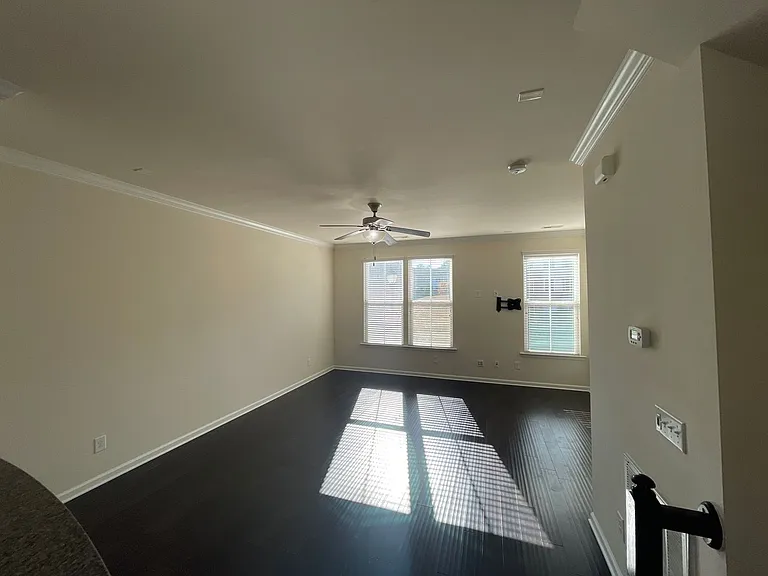 522 Pemberwich Pl — Photo 9
