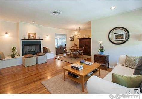 5th image of 6026 Greenbush Ave