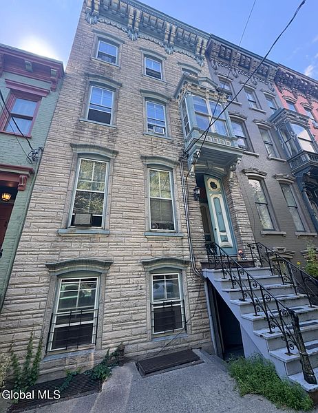 2nd image of 324 Hudson Avenue