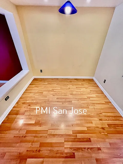 2 Bed 2.5 Bath 1,614sqft townhome in Mountain View — Photo 4