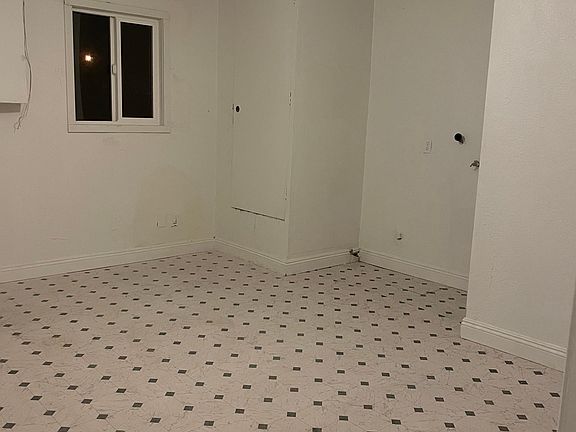 3rd image of 4137 Rosemead Blvd