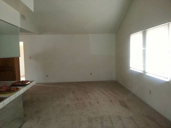 Dining room & Family room