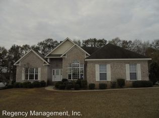 206 E Sommer Oak Dr, Enterprise, AL 36330