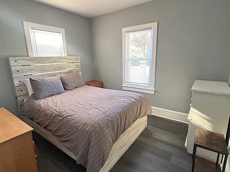 211 Pennsylvania Rd — Photo 10