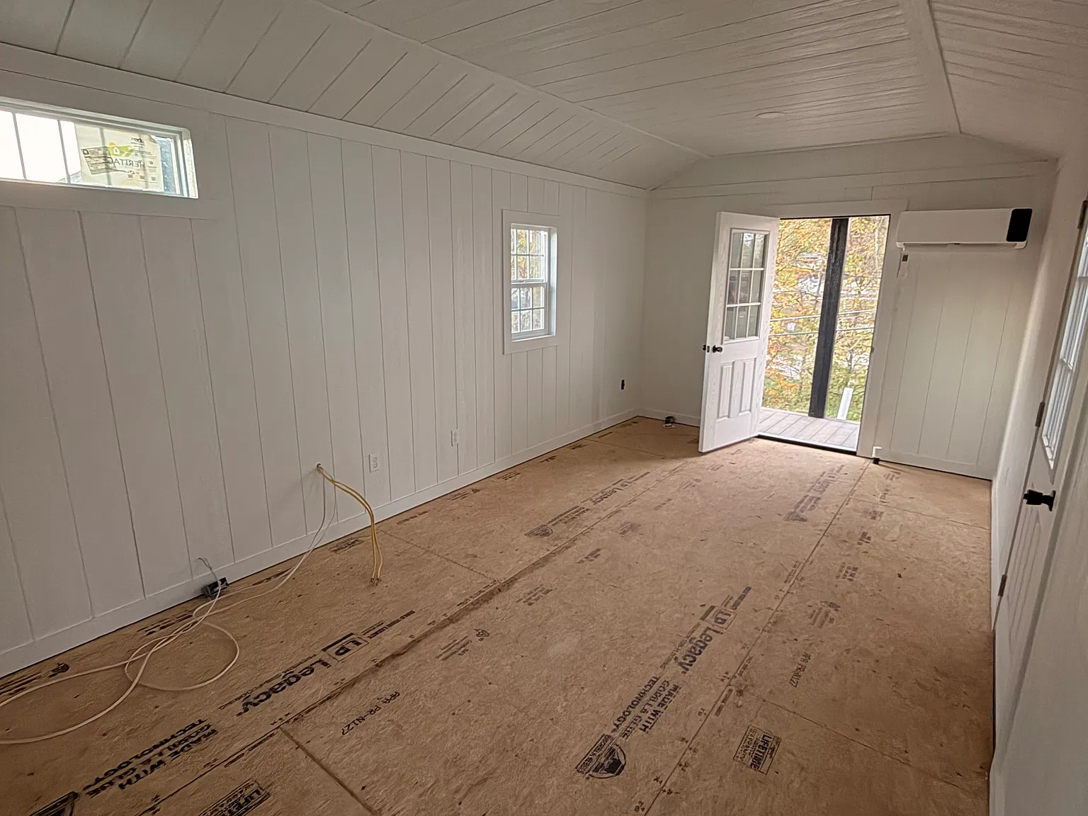2 bed, $1,100 — Photo 3