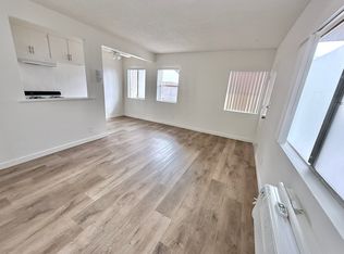 6818 Coldwater Canyon Ave APT 5, North Hollywood, CA 91605