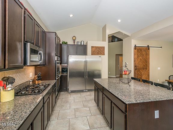 5th image of 9908 N Crook Ln