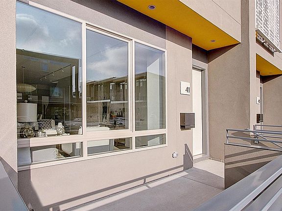 5th image of 47 Galapago St