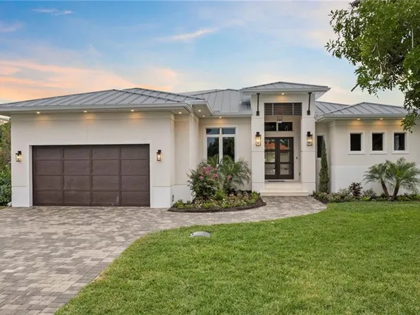 766 95th AVE N, NAPLES, FL 34108