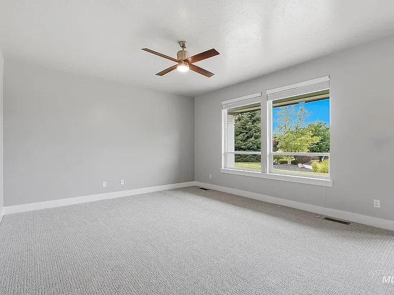 1231 N Seven Golds Ave — Photo 24