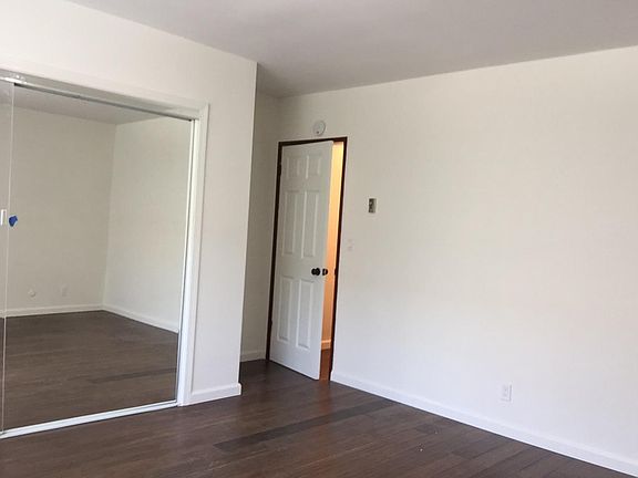 5th image of 414 E Doran St #2-3