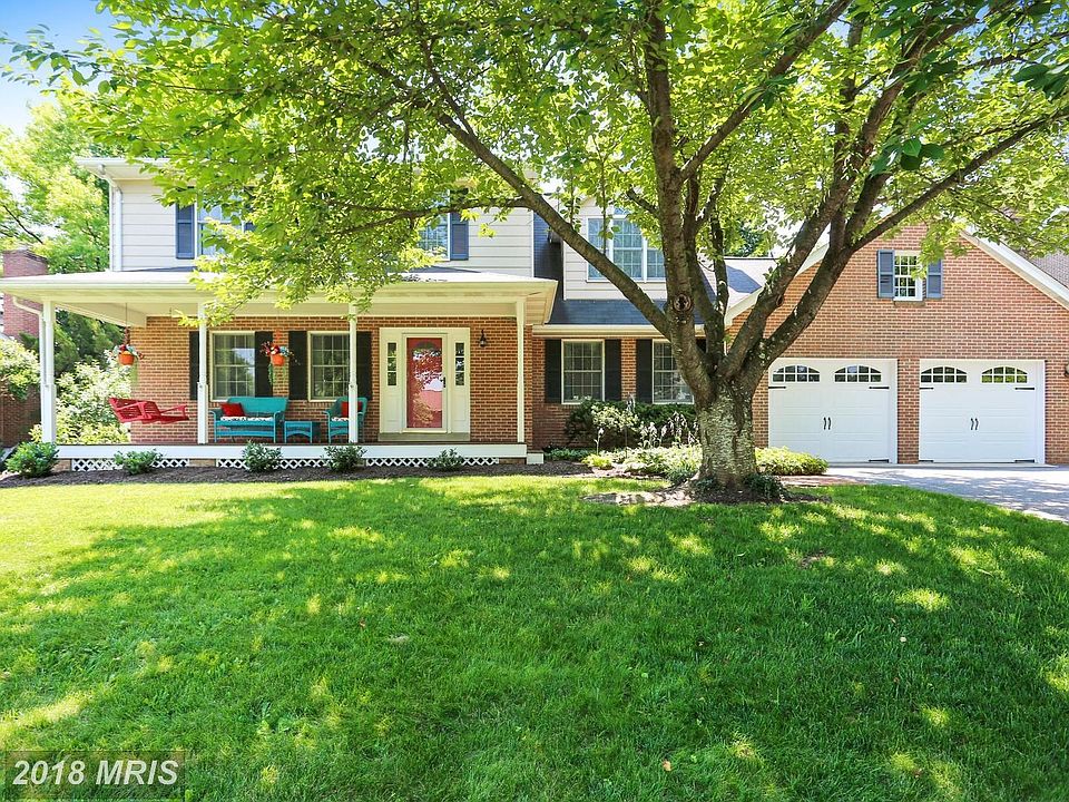 Exterior front with oversized  2 car garage
