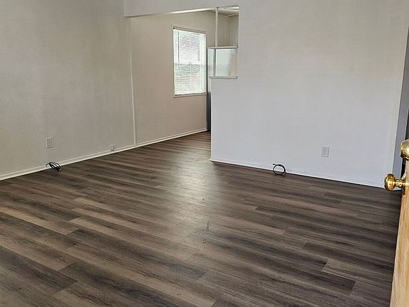 3rd image of 459 Pagano Ct