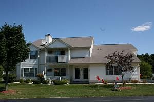 1st image of 809 Canterberry Ct Unit A