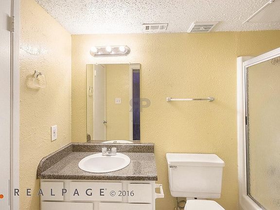 5th image of 1512 W Lovers Ln APT 17