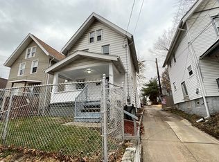 1473 Newton St, Akron, OH 44305