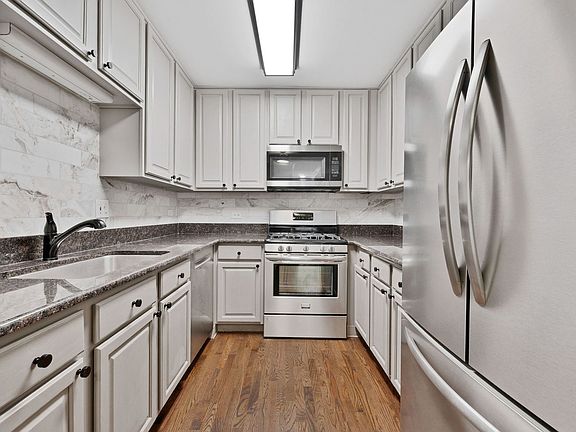 5th image of 4501 N Magnolia Ave #2S