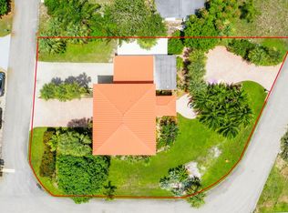 1895 NE River Ct, Jensen Beach, FL 34957