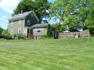 132 County Rd, Ipswich, MA 01938