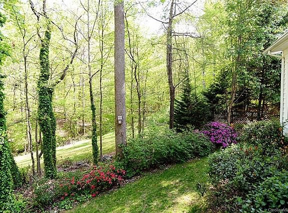 5th image of 8901 Penstemons Dr