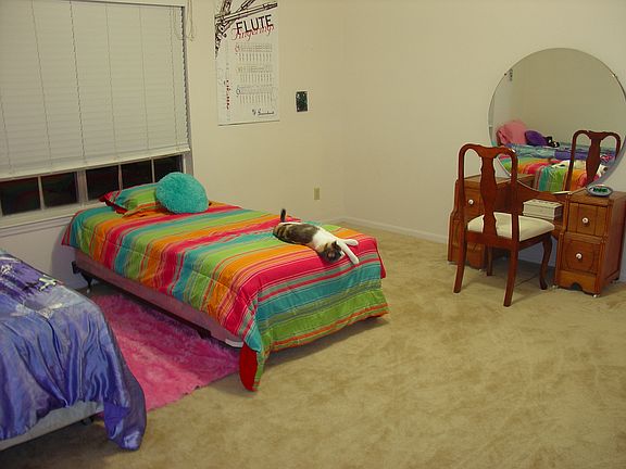 Large guest bedroom