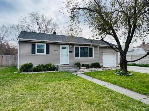 1805 Avocet Dr, Ammon, ID 83406