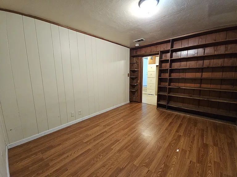 1818 Magnolia Pl — Photo 11