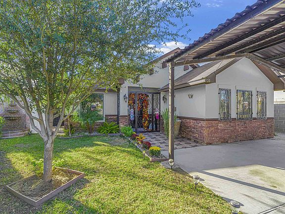 2nd image of 930 La Rosita Dr