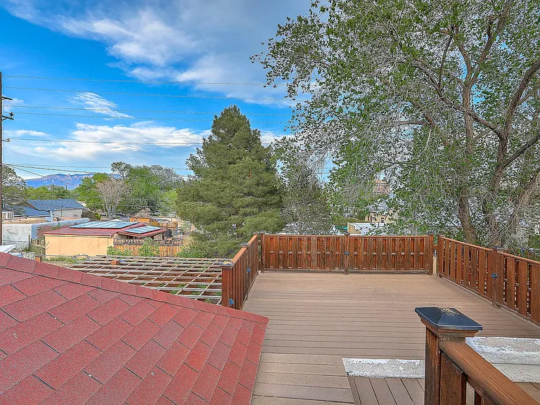 1010 Forrester St NW — Photo 23