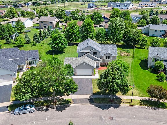 4th image of 4367 Eakern Cir NE