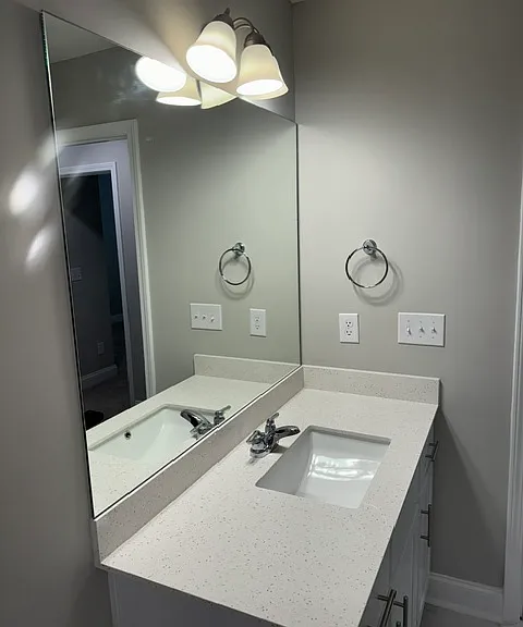 531 Oxbow Dr — Photo 3
