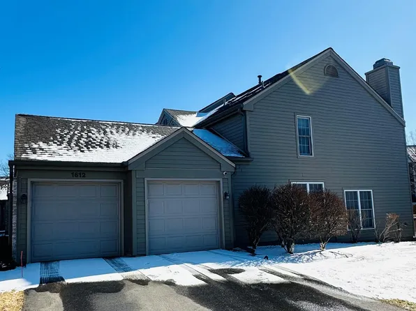 1612 Rose Hill Cir, Saint Paul, MN 55108