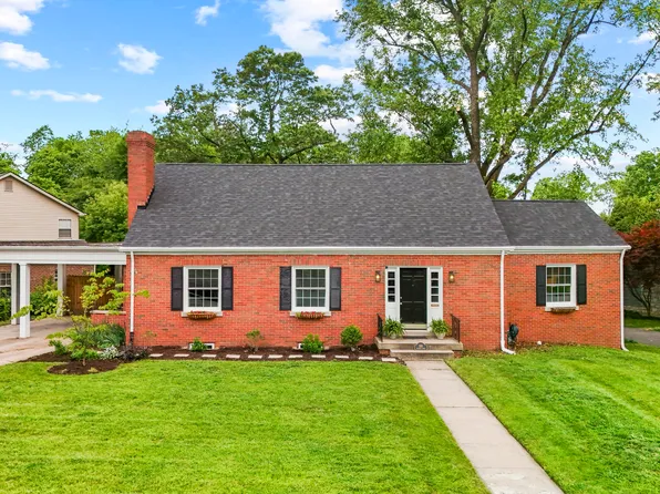 150 Jesselin Dr, Lexington, KY 40503