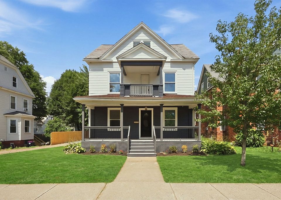 1st image of 24 Washington Ave
