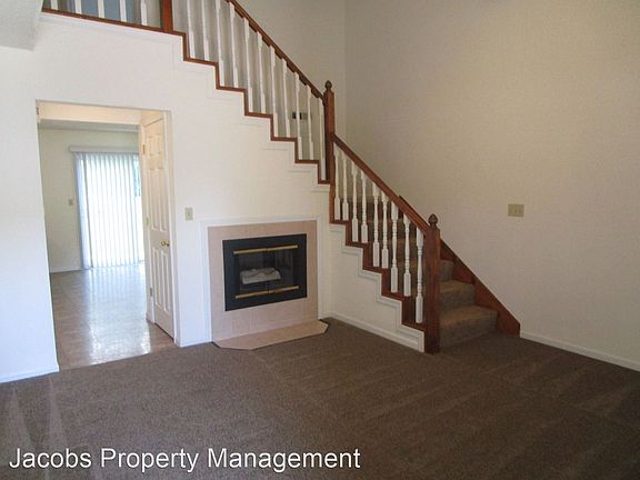 4th image of 4901 W Millbrook Dr