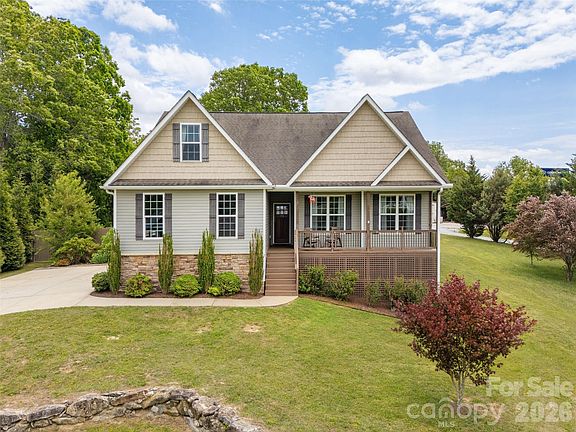 2nd image of 132 Beck Creek Cir