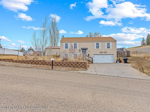 1500 Lecuyer Dr, Craig, CO 81625