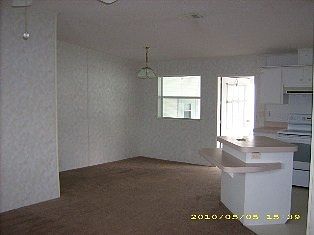 2nd image of 105 Algonquin Trl