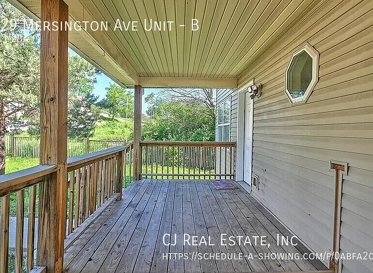 2929 Mersington Ave #B — Photo 2