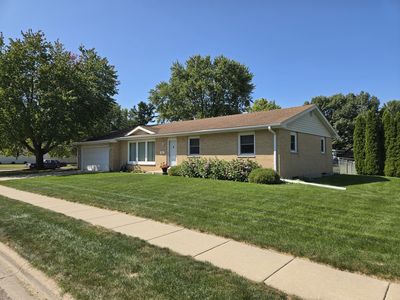 206 Joanne Ln, Rochelle, IL, 61068