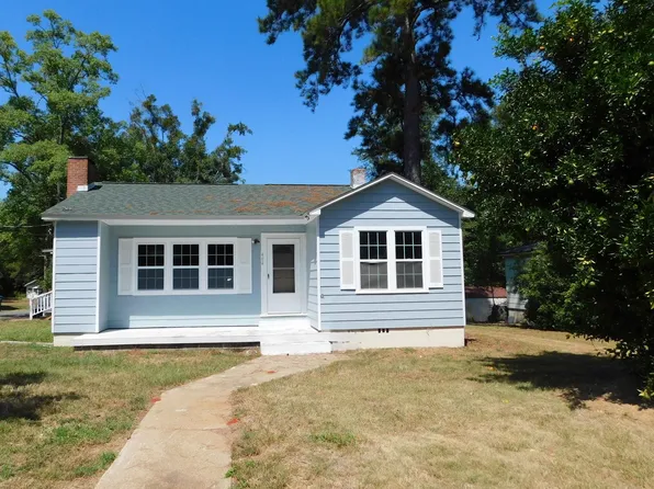 404 High St, Chattahoochee, FL 32324