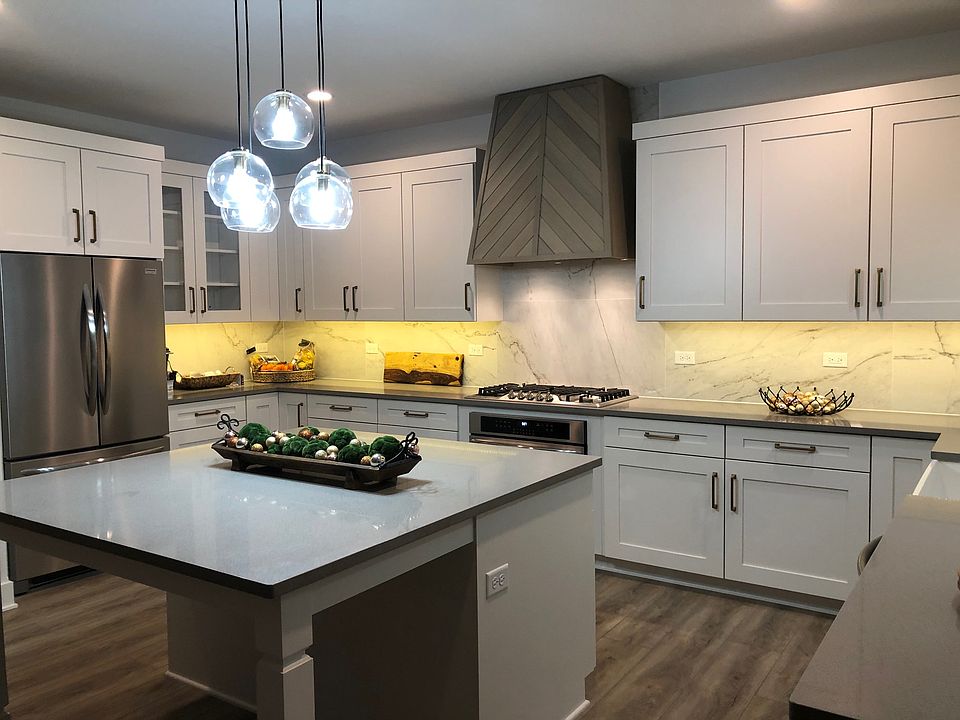 Stone Bridge II Legacy Series Plan, Hanover Estates, Manhattan, IL